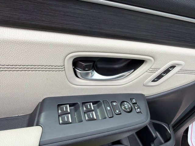 Used 2026 Honda Pilot Touring image 11