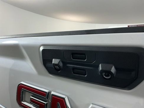 Used 2024 GMC Sierra 3500 Denali w/ Denali Reserve Package image 9