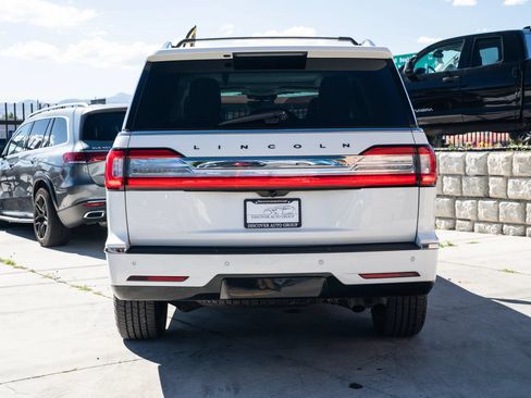 Used 2020 Lincoln Navigator Black Label w/ Cargo Convenience Package AWD/4WD image 6