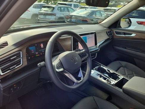 Certified 2026 Volkswagen Atlas SE AWD/4WD image 24