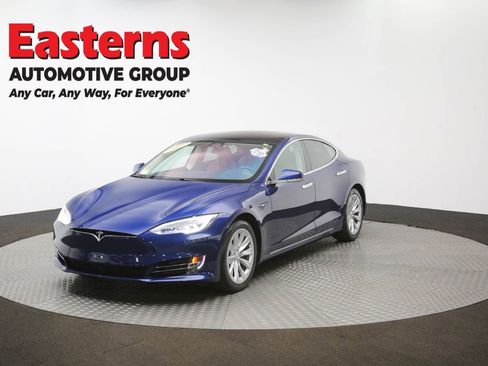 Used 2017 Tesla Model S 90D image 52