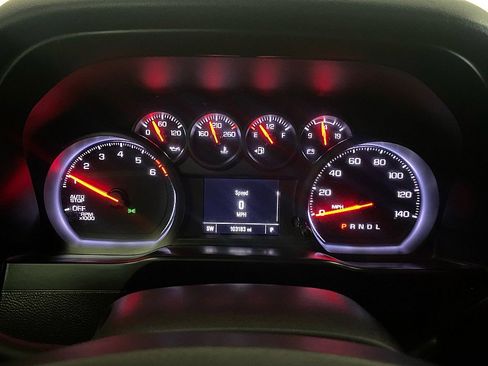 Used 2021 Chevrolet Silverado 1500 Custom image 18