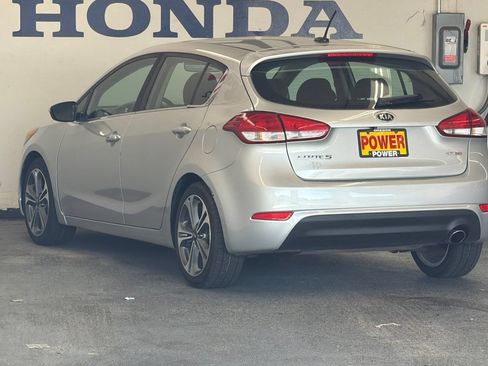 Used 2016 Kia Forte EX FWD image 5