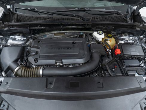 Used 2021 Buick Envision Essence w/ Technology Package I image 9