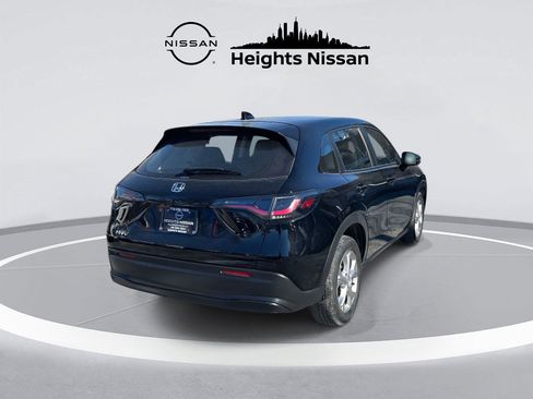 Used 2023 Honda HR-V LX image 5