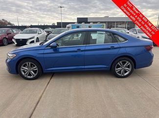 Used 2024 Volkswagen Jetta SE video 2