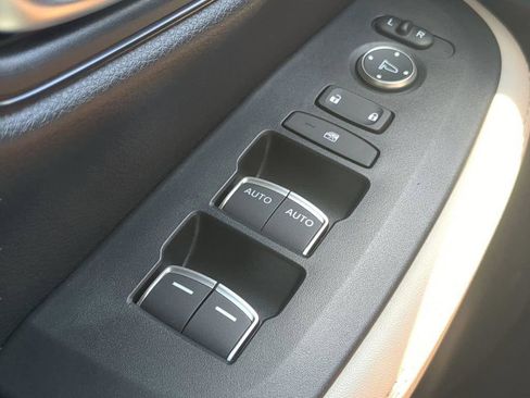 New 2027 Honda HR-V EX-L image 24