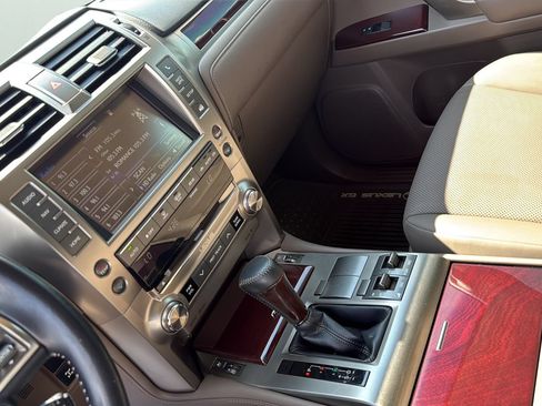 Used 2019 Lexus GX 460 Premium AWD/4WD image 20