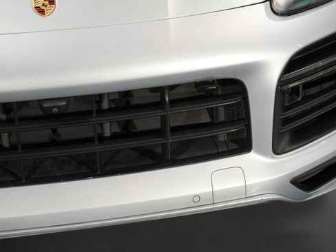 Used 2019 Porsche Cayenne Turbo AWD/4WD image 8