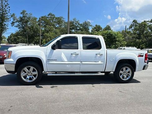 Used 2012 GMC Sierra 1500 SLE w/ Regional Value Package AWD/4WD image 14