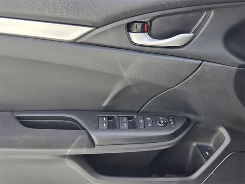 Used 2020 Honda Civic LX image 27