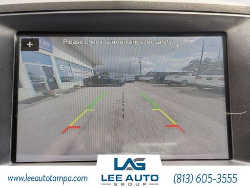 Used 2018 Lincoln MKT AWD image 24