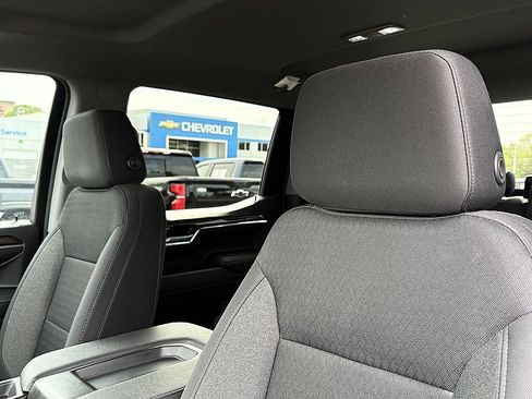 Used 2023 Chevrolet Silverado 1500 LT image 16
