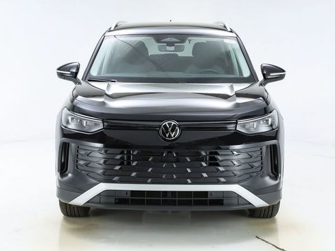 New 2026 Volkswagen Tiguan S FWD image 16