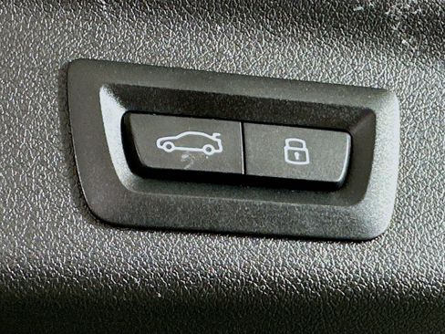 Used 2025 BMW X1 xDrive28i image 30