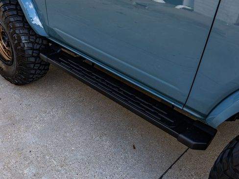 Used 2022 Ford Bronco Outer Banks AWD/4WD image 12