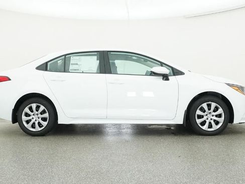 New 2026 Toyota Corolla LE image 27