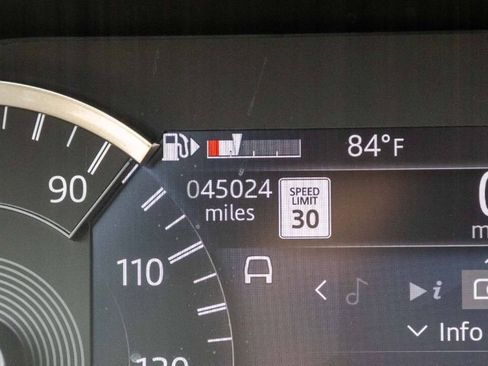 Used 2021 Land Rover Discovery Sport S image 39