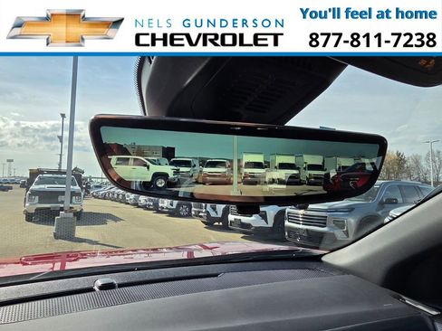 New 2026 Chevrolet Equinox LT w/ Convenience Package II AWD/4WD image 32