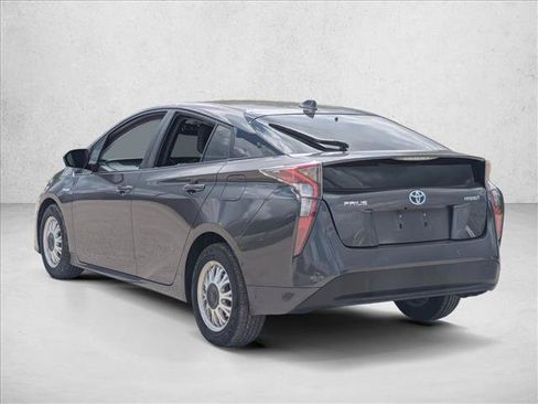 Used 2017 Toyota Prius Four w/ Advanced Technology Package FWD image 7