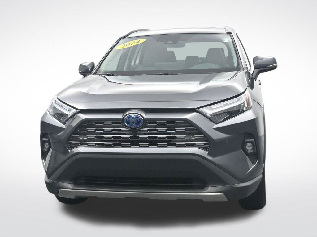 Used 2024 Toyota RAV4 Limited w/ Advanced Technology Package AWD/4WD image 2