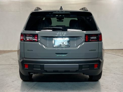 New 2026 Jeep Cherokee Laredo AWD/4WD image 4