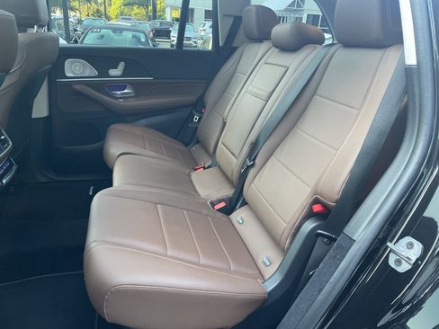 Certified 2024 Mercedes-Benz GLS 450 4MATIC image 41