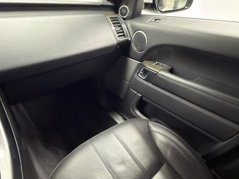 Used 2017 Land Rover Range Rover Sport HSE AWD/4WD image 25
