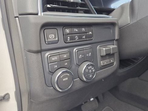 New 2025 Chevrolet Tahoe Premier w/ Sun And Tow Package image 10