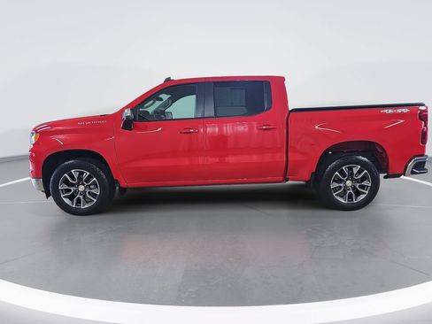 Used 2023 Chevrolet Silverado 1500 LT AWD/4WD image 7
