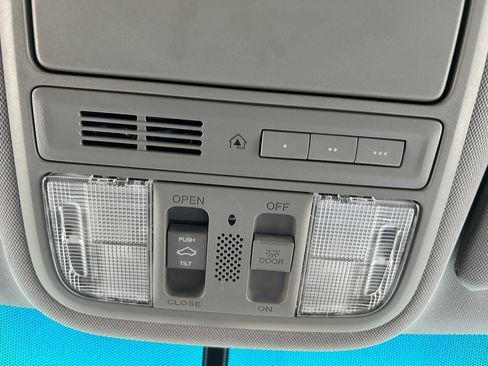 Used 2012 Honda Odyssey EX-L image 28