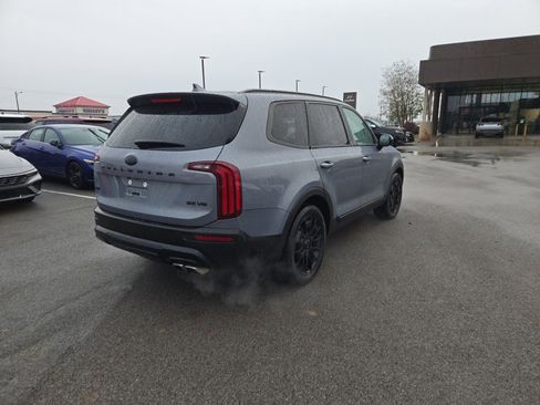 Used 2021 Kia Telluride SX w/ Nightfall Edition Package image 3