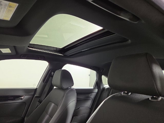 Used 2025 Honda Civic Sport image 31