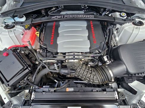 Certified 2020 Chevrolet Camaro SS image 31