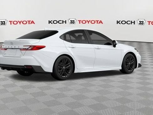 New 2026 Toyota Camry SE image 10