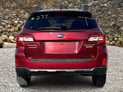 Used 2016 Subaru Outback 2.5i Limited image 4