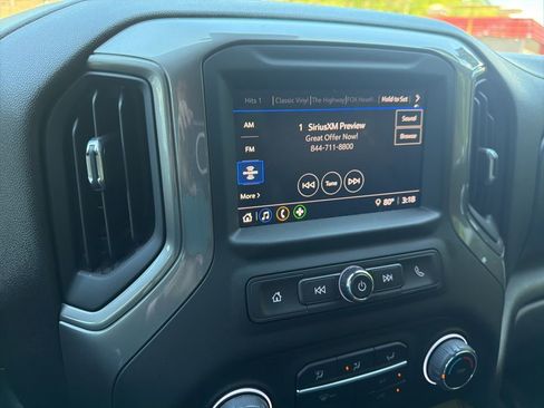 Certified 2022 Chevrolet Silverado 1500 Custom AWD/4WD image 20