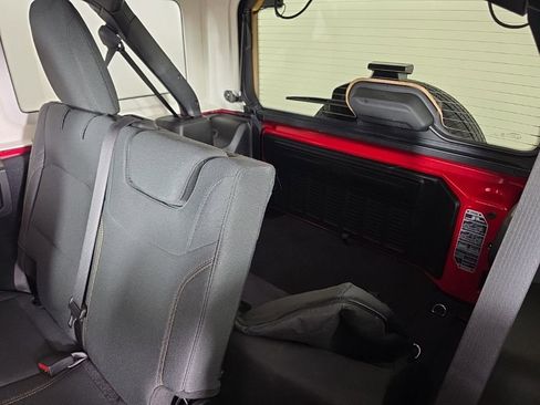 Used 2024 Jeep Wrangler Unlimited Sport AWD/4WD image 28