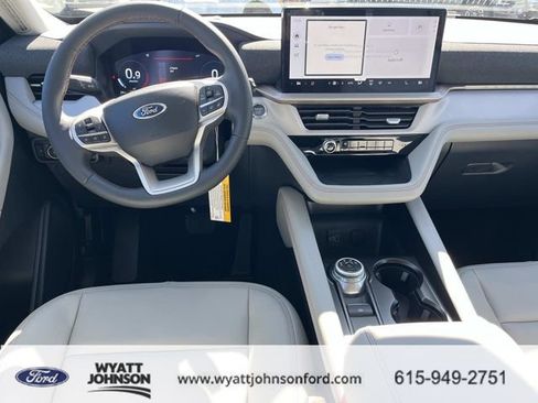 New 2026 Ford Explorer Active image 14