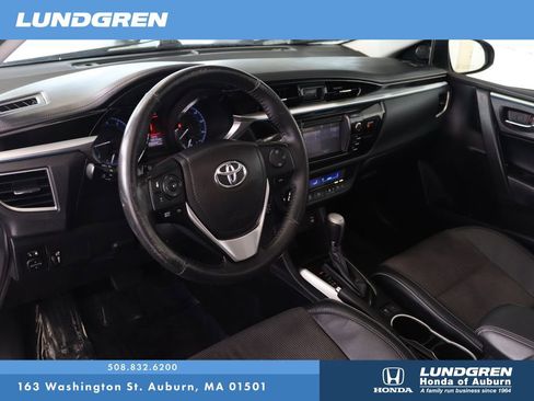 Used 2015 Toyota Corolla S FWD image 8