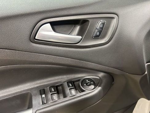 Used 2016 Ford Escape SE AWD/4WD image 13