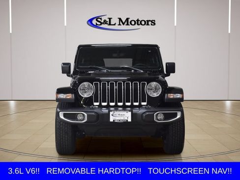 Used 2023 Jeep Wrangler Unlimited Sahara AWD/4WD image 2