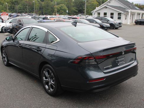 Used 2023 Honda Accord EX image 6