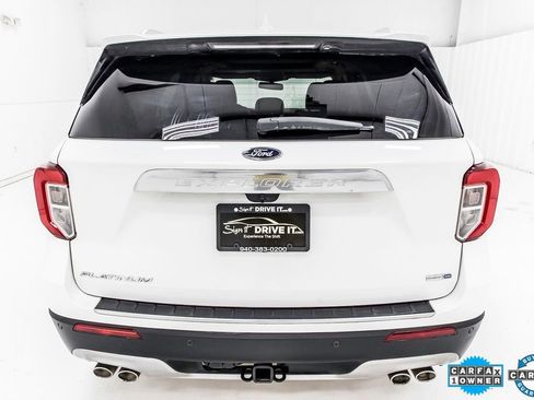 Used 2020 Ford Explorer Platinum w/ Premium Technology Package image 5
