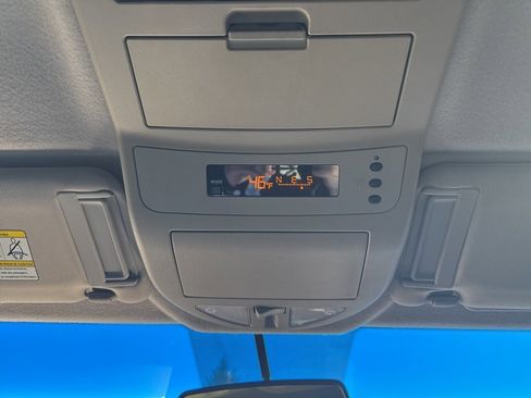 Used 2007 Nissan Titan SE w/ Chrome Pkg W/Pwr Bench image 21