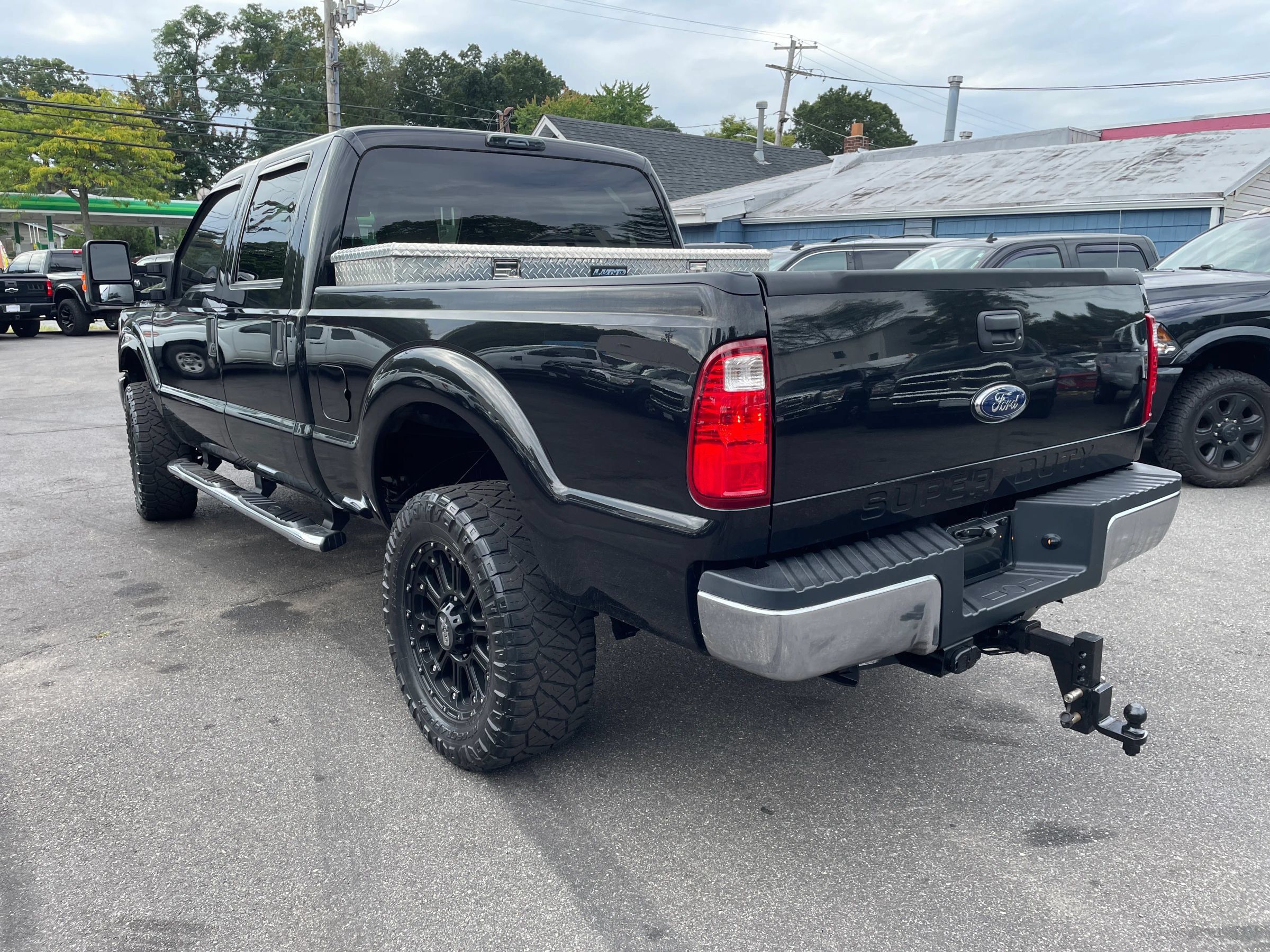 Used 2012 Ford F250 XLT w/ Snow Plow Prep Pkg AWD/4WD image 3
