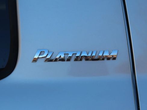 Used 2012 Toyota Tundra Limited image 10