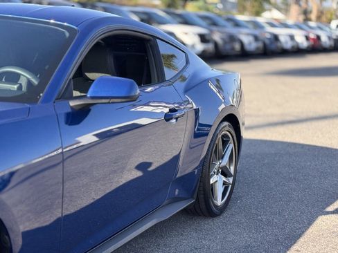 Used 2024 Ford Mustang Coupe image 9