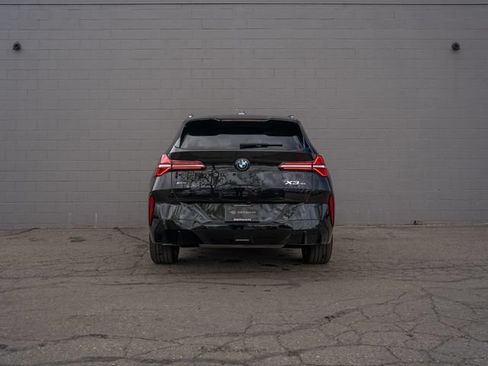 Used 2025 BMW X3 xDrive30i w/ M Sport Package AWD/4WD image 6
