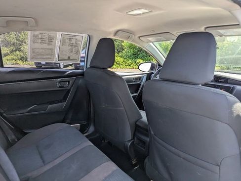 Used 2019 Toyota Corolla LE image 28